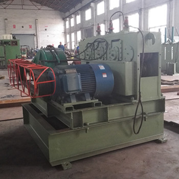 大直徑鋼筋調(diào)直機(jī)1