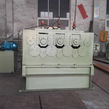 大直徑鋼筋調(diào)直機(jī)